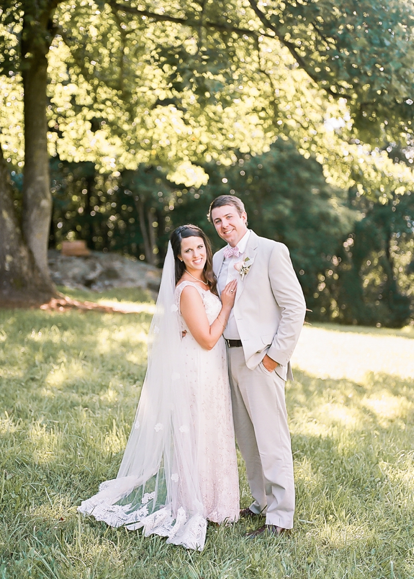 Silver Hearth Lodge Roanoke Virginia Wedding Photos Kostayne and Eric_0034
