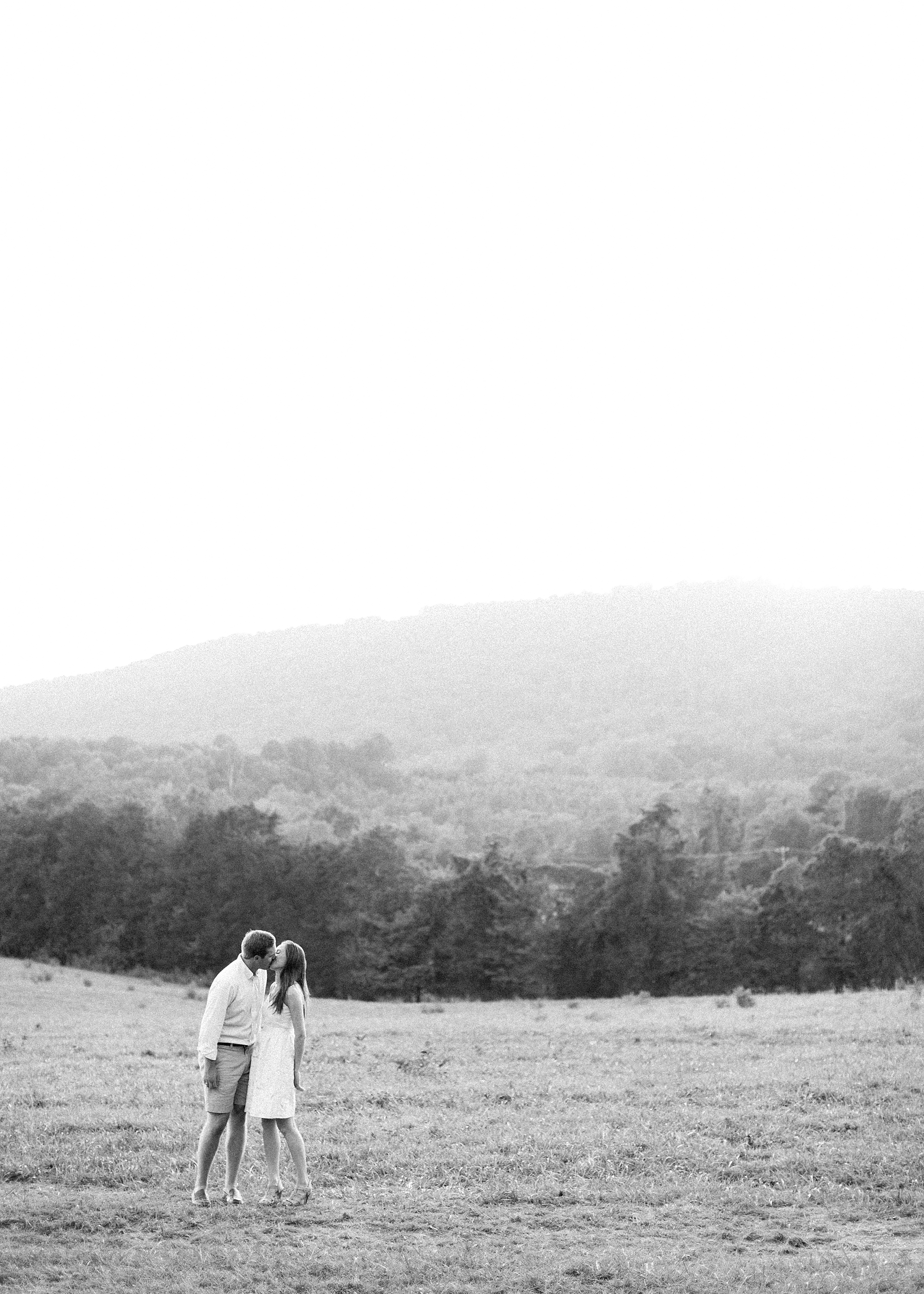 charlottesville-ash-lawn-highlands-engagement-session-sj_0020
