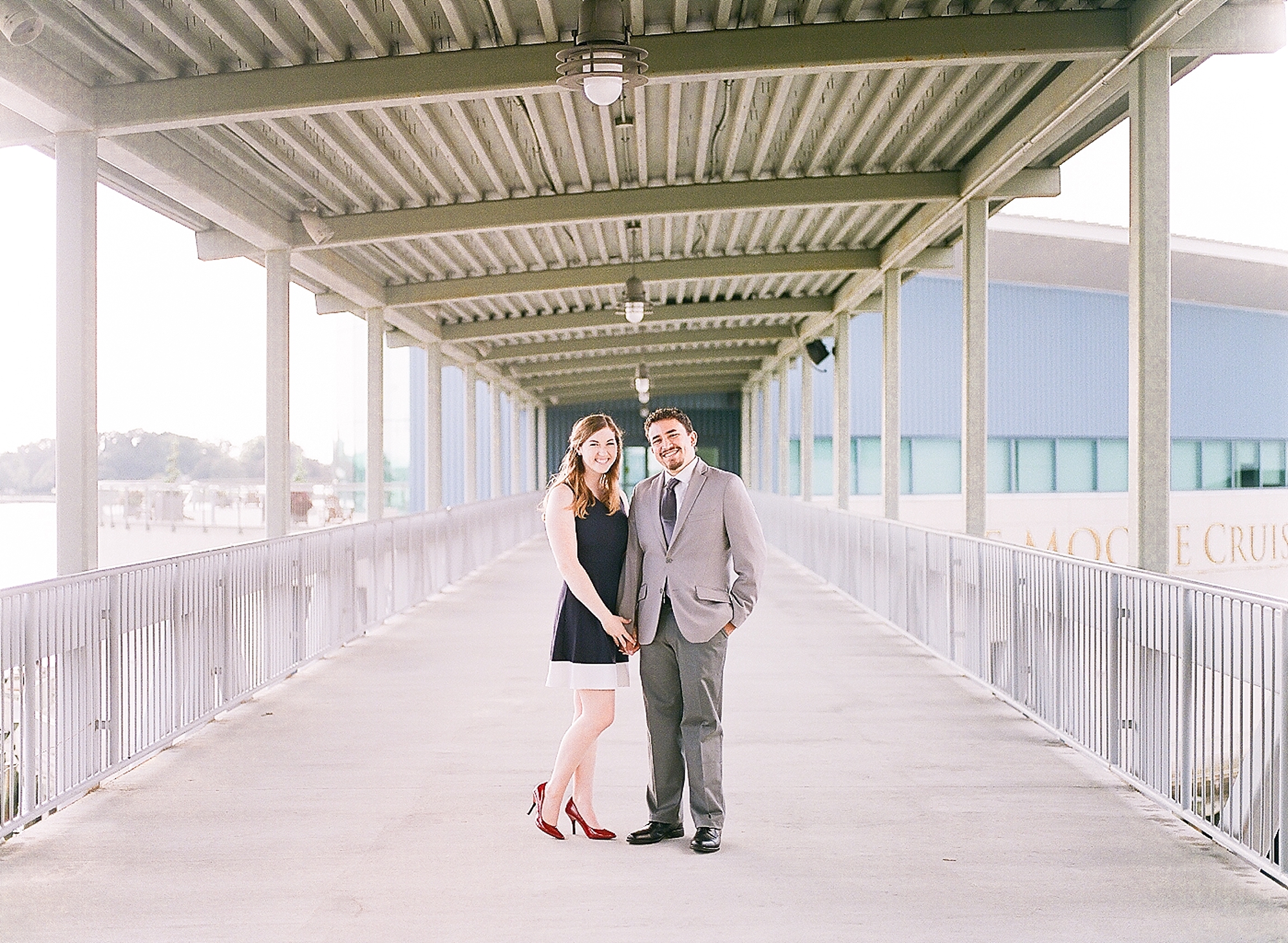 norfolk-waterside-engagement-session-kate-diego_0005