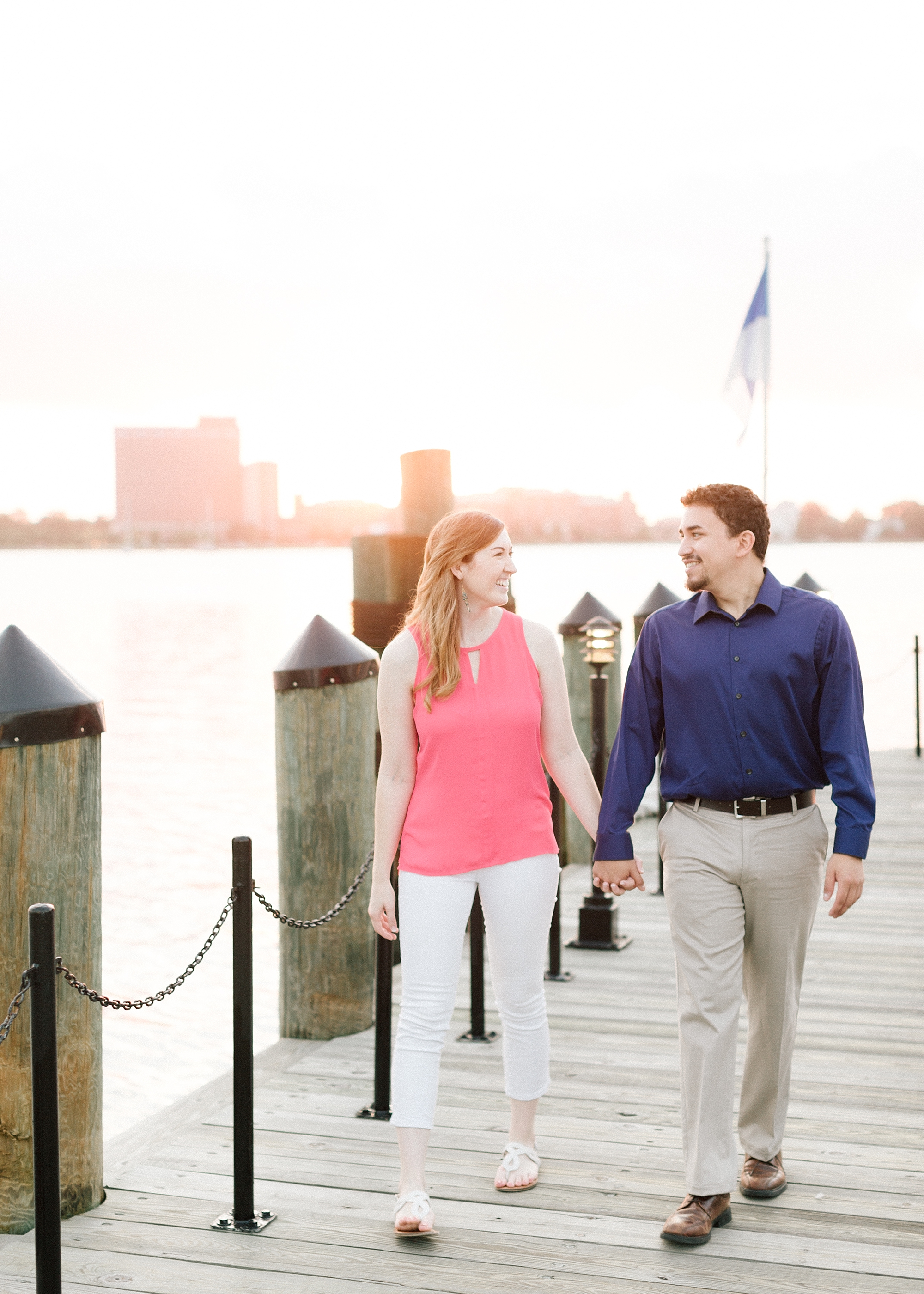 norfolk-waterside-engagement-session-kate-diego_0019