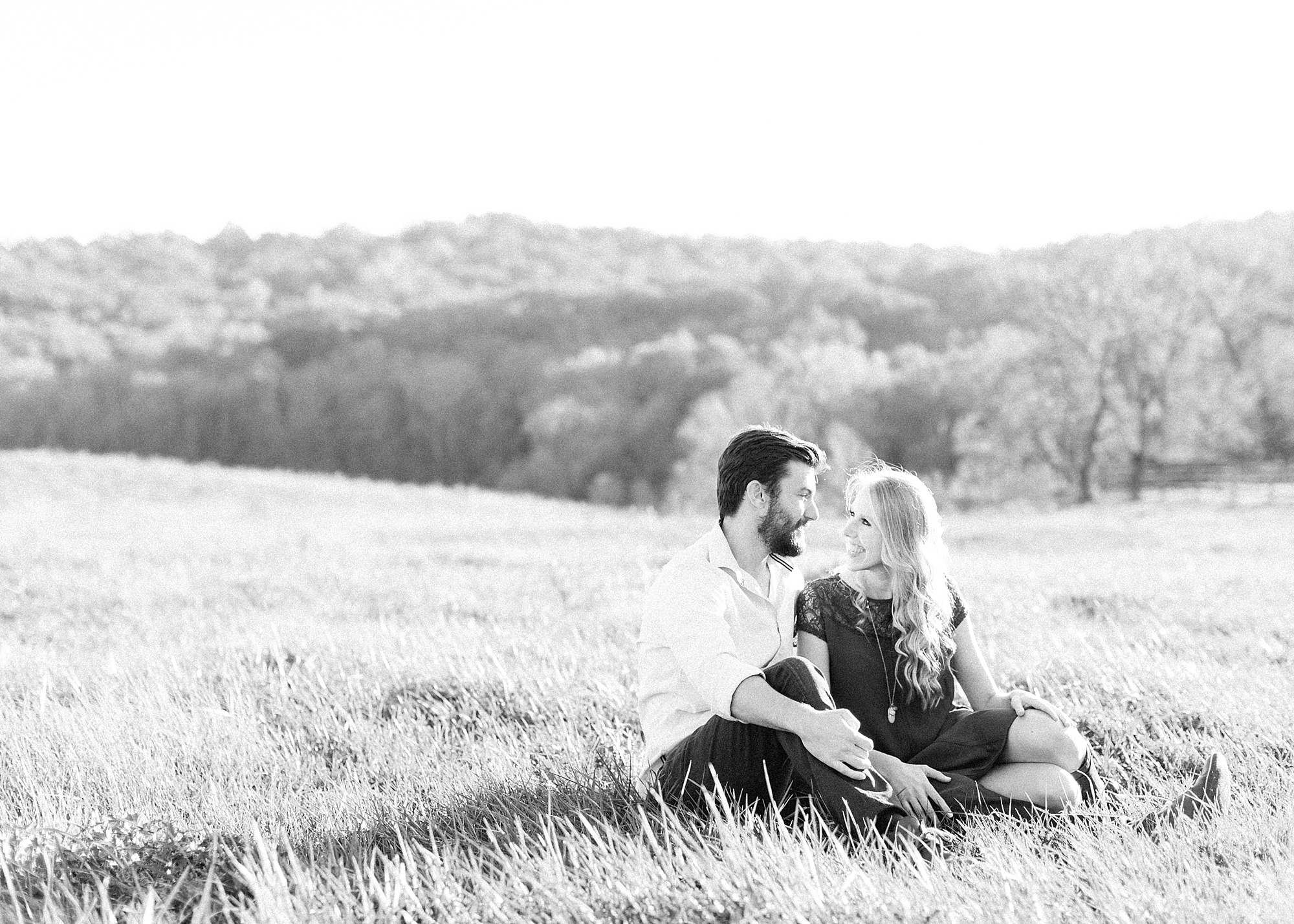 sky-meadows-park-engagement-session-katie-tristan_0009