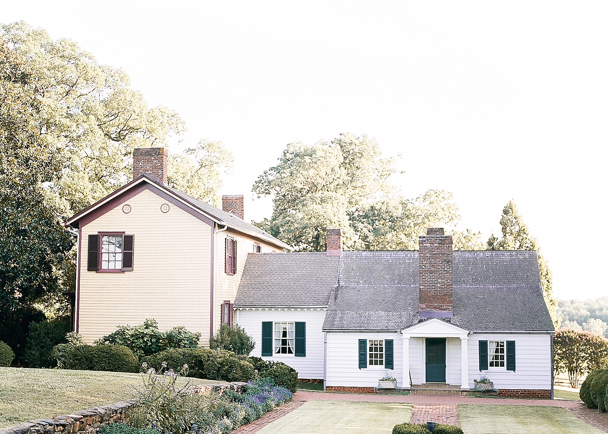 charlottesville-ash-lawn-highlands-engagement-session-sj_0001